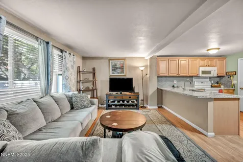 1529 Long Carson City NV 89706