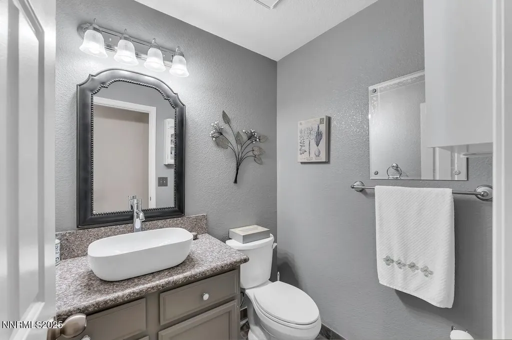 20 Eagle Claw Reno NV 89523