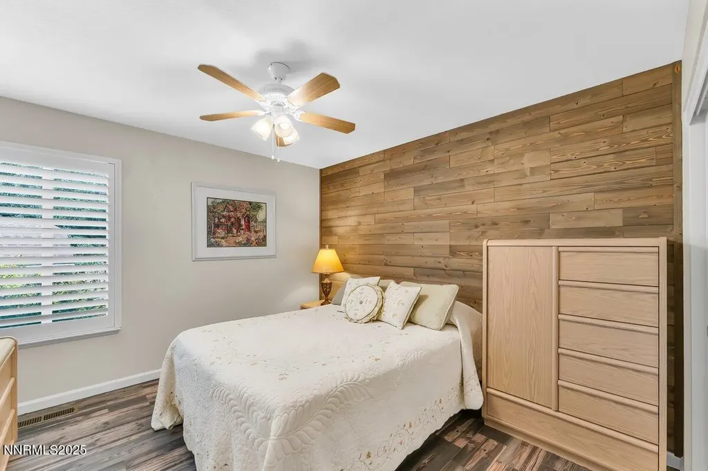 20 Eagle Claw Reno NV 89523