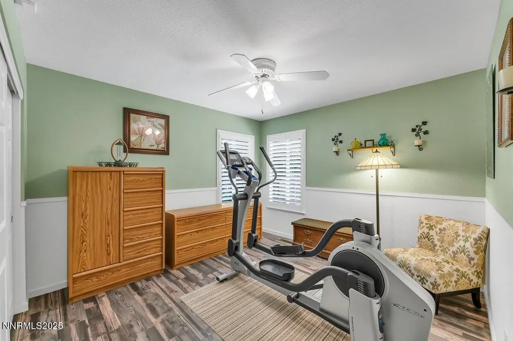 20 Eagle Claw Reno NV 89523