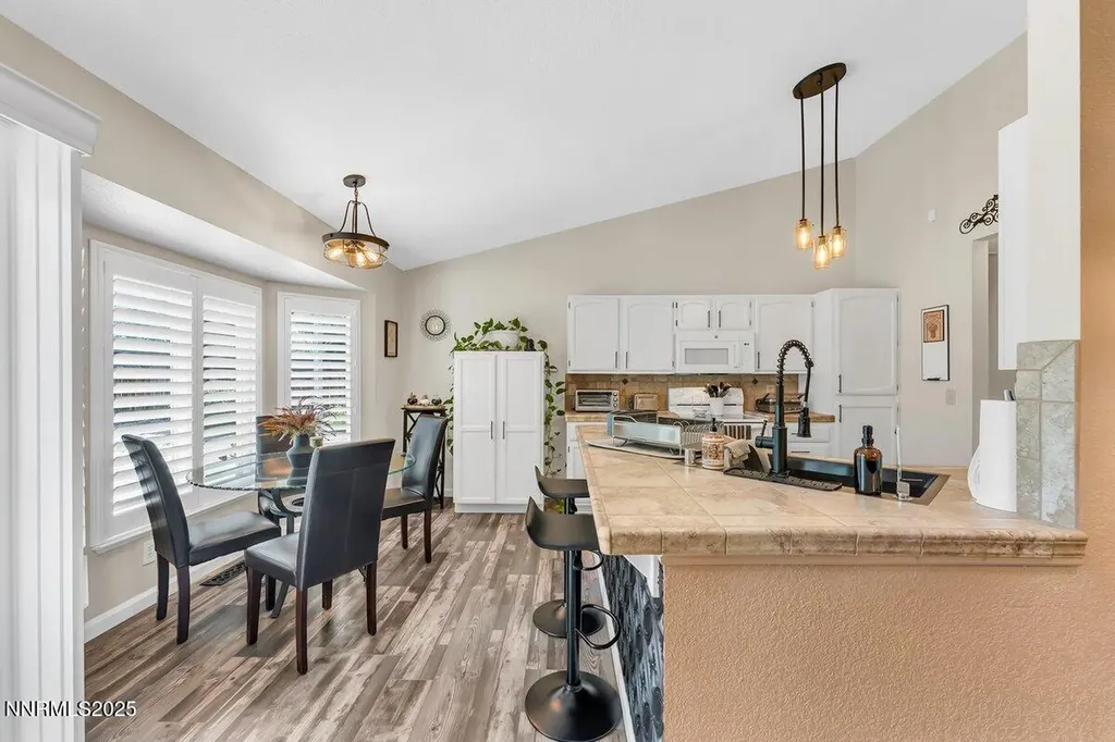 20 Eagle Claw Reno NV 89523