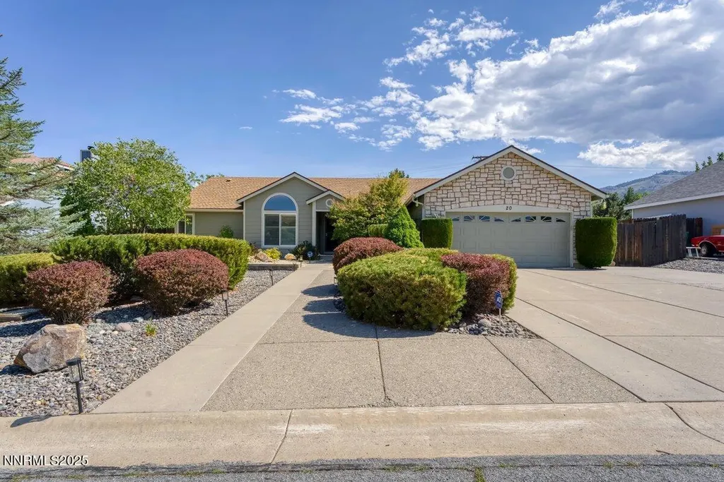 20 Eagle Claw Reno NV 89523