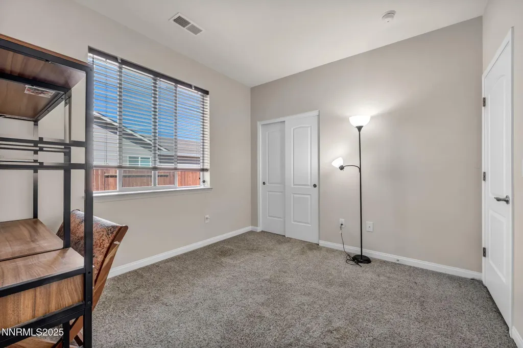 665 Beeghly Fallon NV 89406