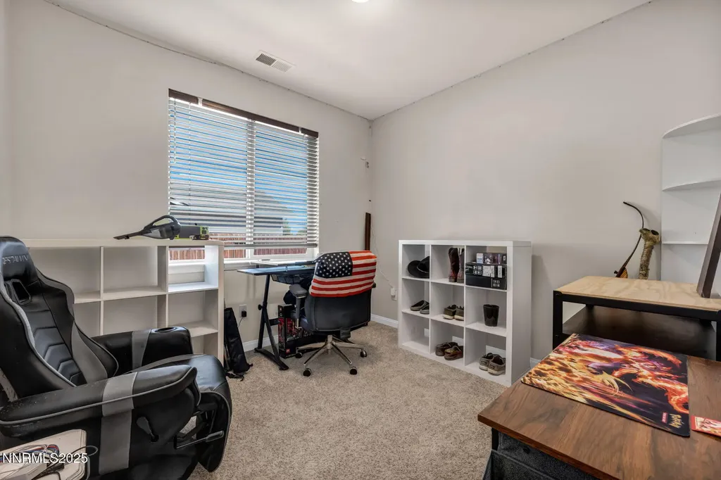 665 Beeghly Fallon NV 89406