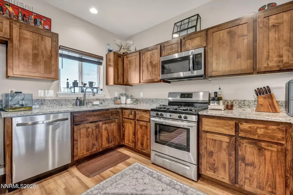665 Beeghly Fallon NV 89406