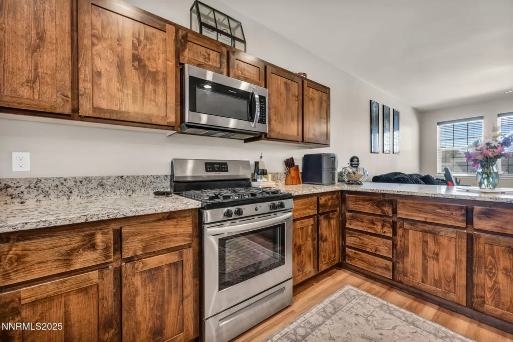 665 Beeghly Fallon NV 89406