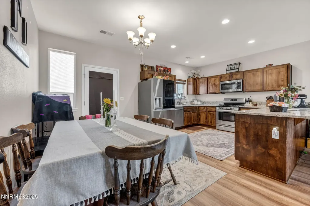 665 Beeghly Fallon NV 89406