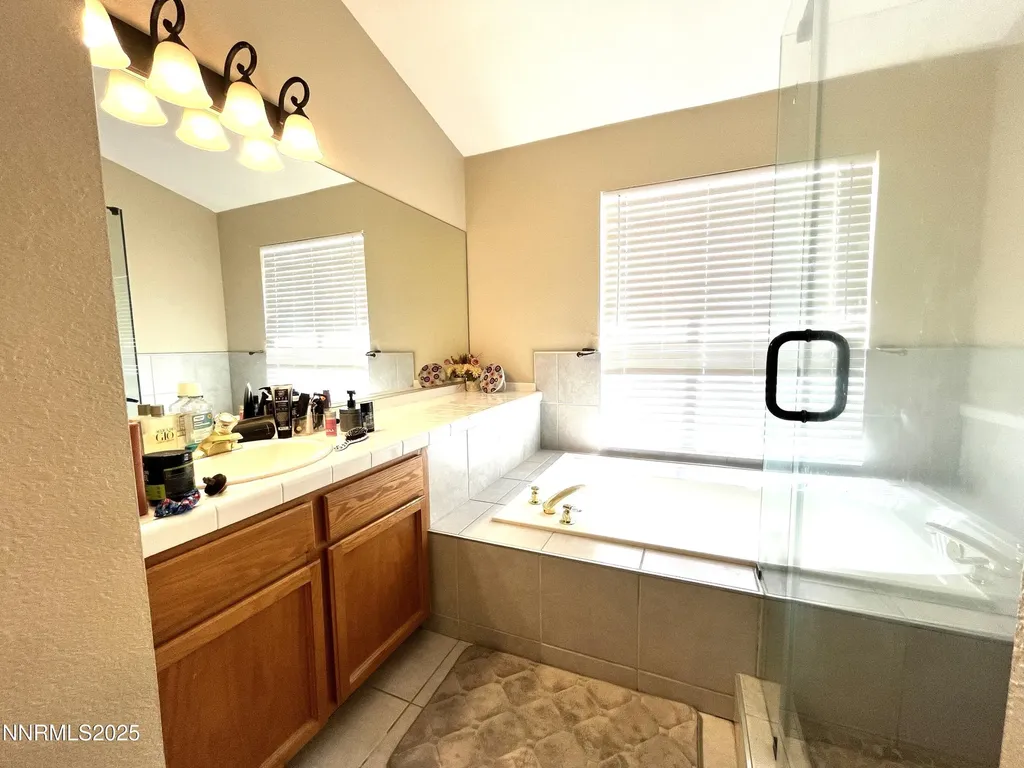 5870 Blue Horizon Reno NV 89523