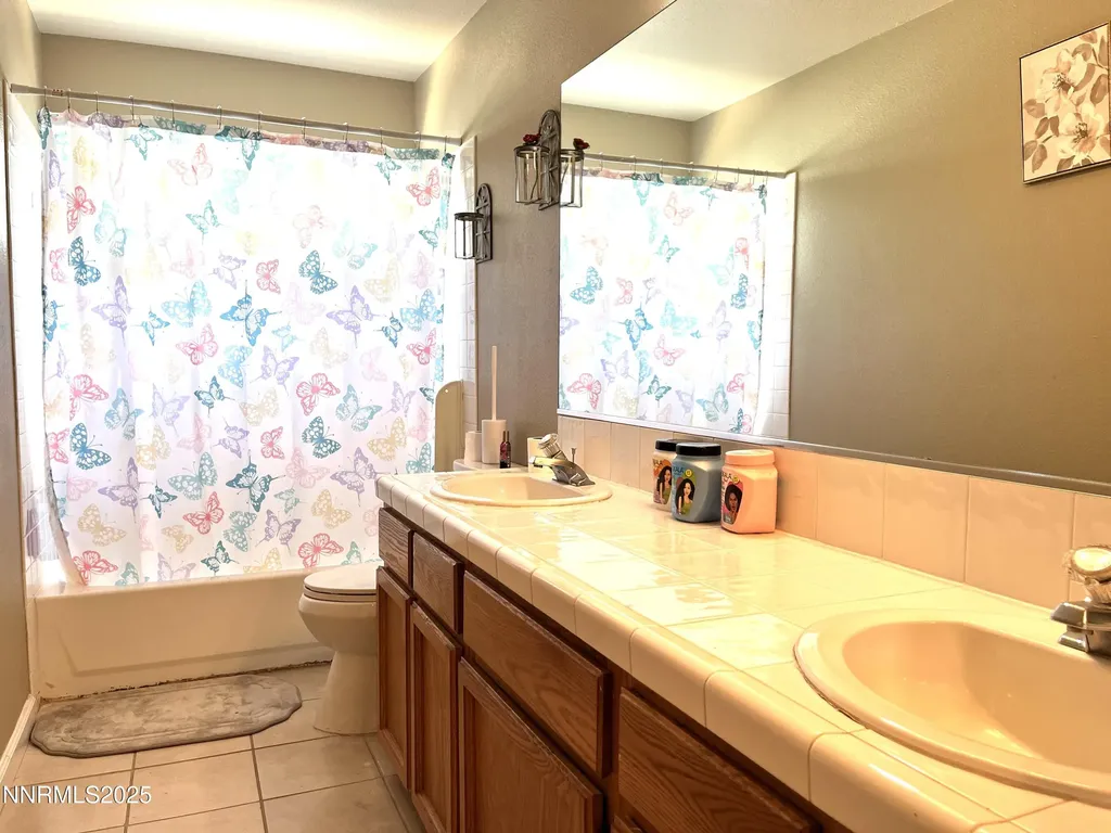 5870 Blue Horizon Reno NV 89523