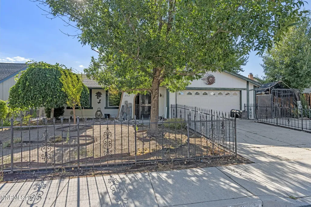 2763 Blossom View Sparks NV 89434