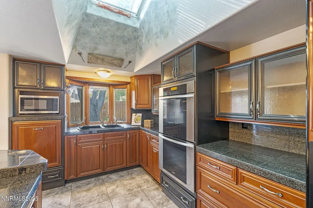 2763 Blossom View Sparks NV 89434