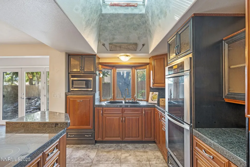 2763 Blossom View Sparks NV 89434