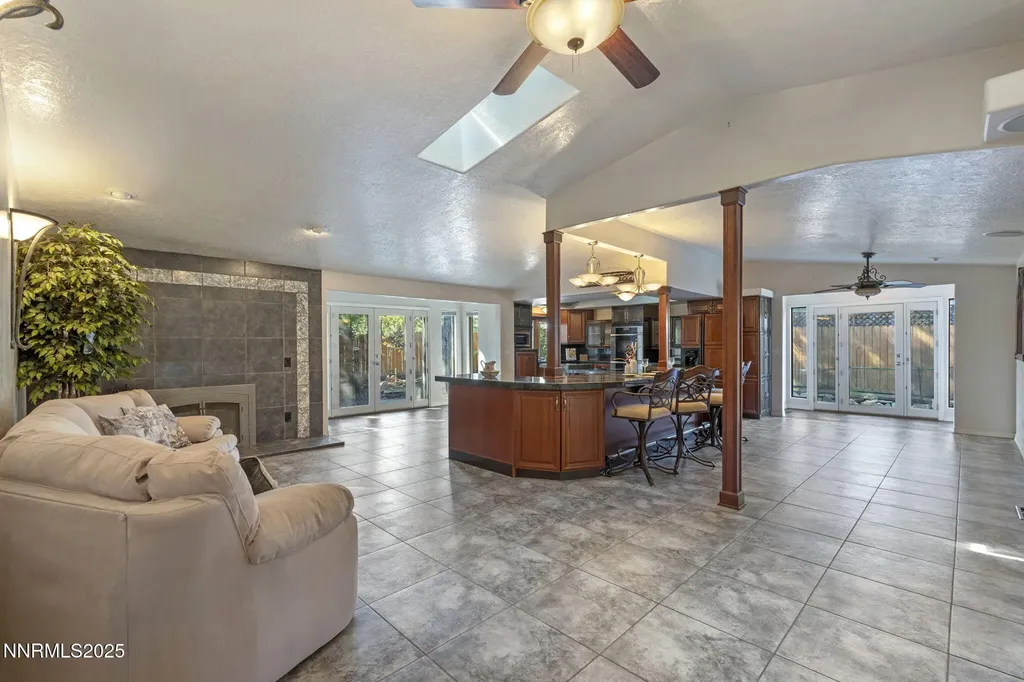 2763 Blossom View Sparks NV 89434