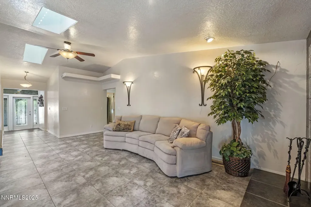 2763 Blossom View Sparks NV 89434