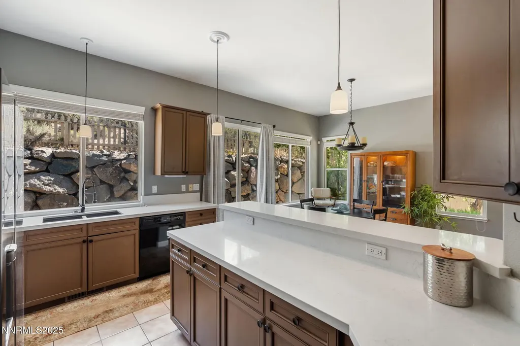 1860 Hunter Creek Reno NV 89519