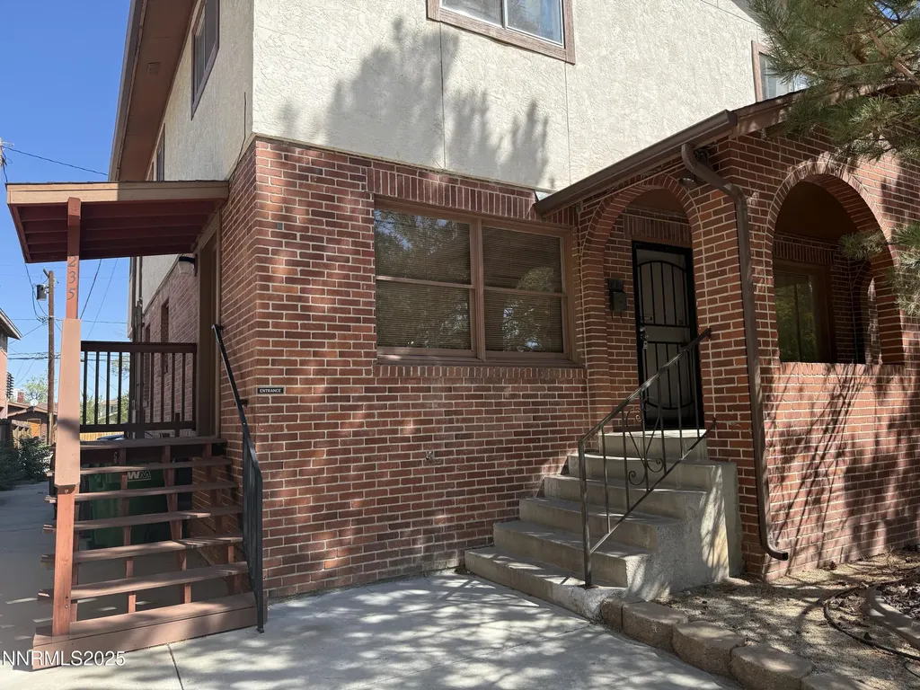 235 Pueblo Reno NV 89509