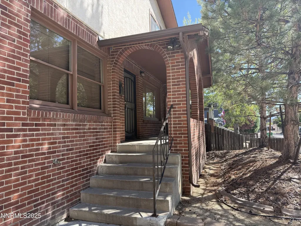 235 Pueblo Reno NV 89509