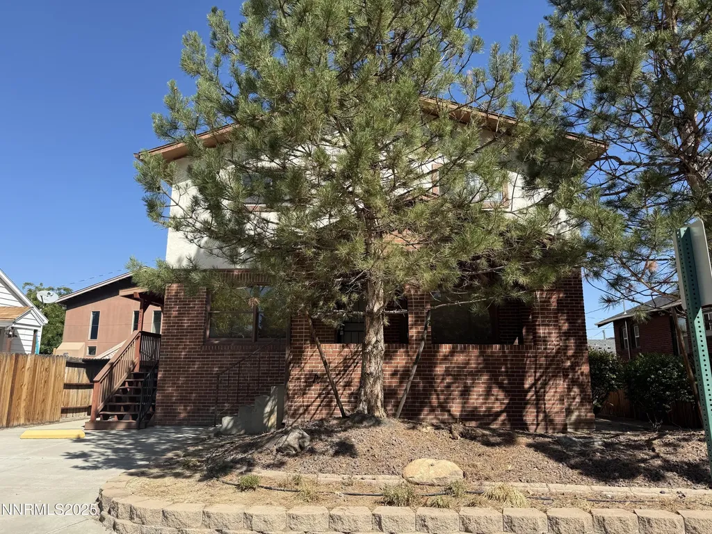 235 Pueblo Reno NV 89509