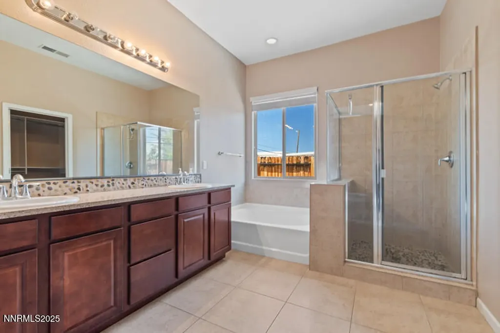 1285 Ambonnay Sparks NV 89436
