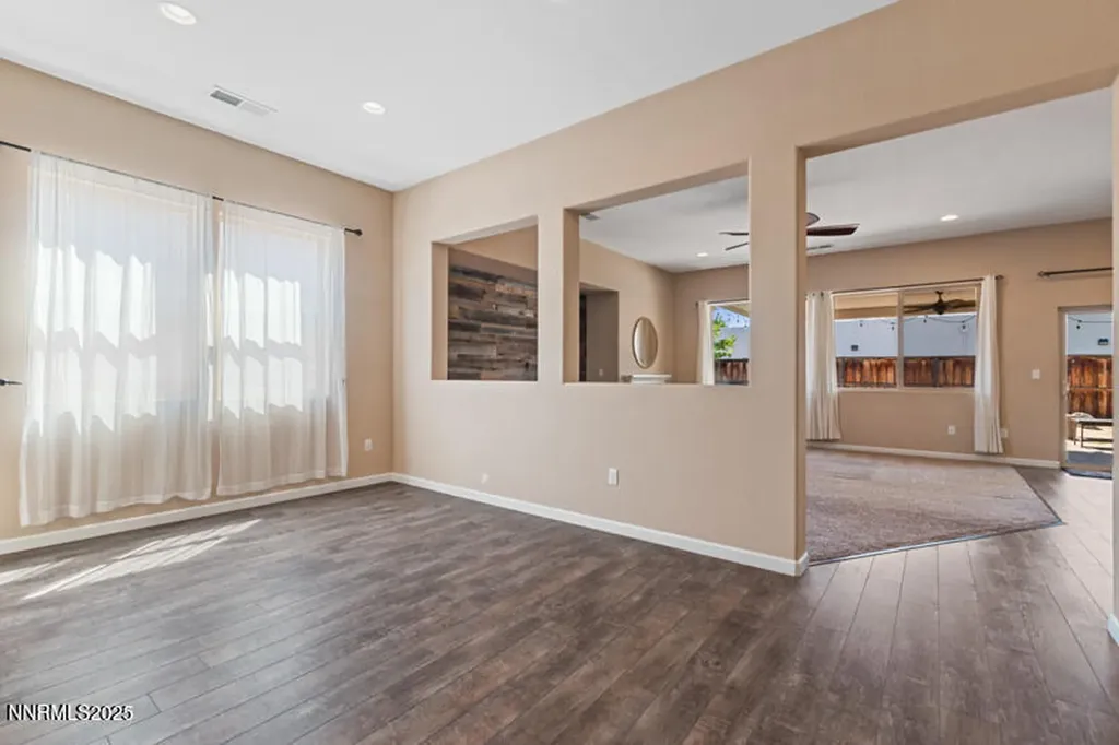 1285 Ambonnay Sparks NV 89436