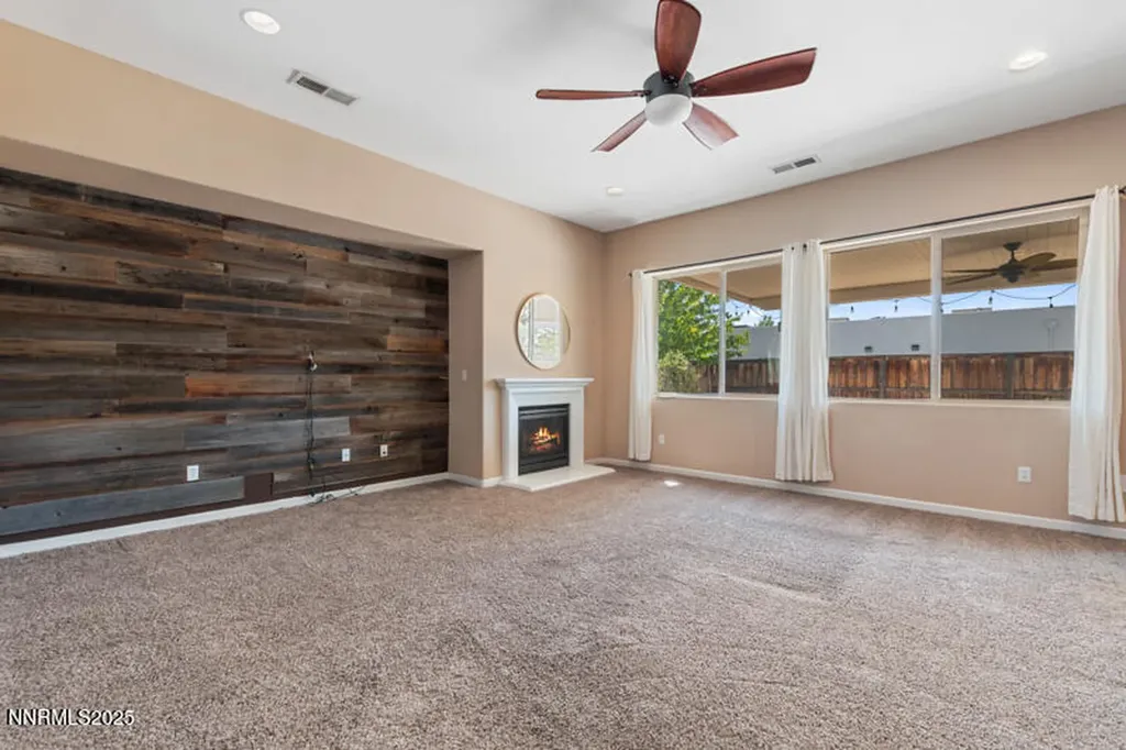 1285 Ambonnay Sparks NV 89436