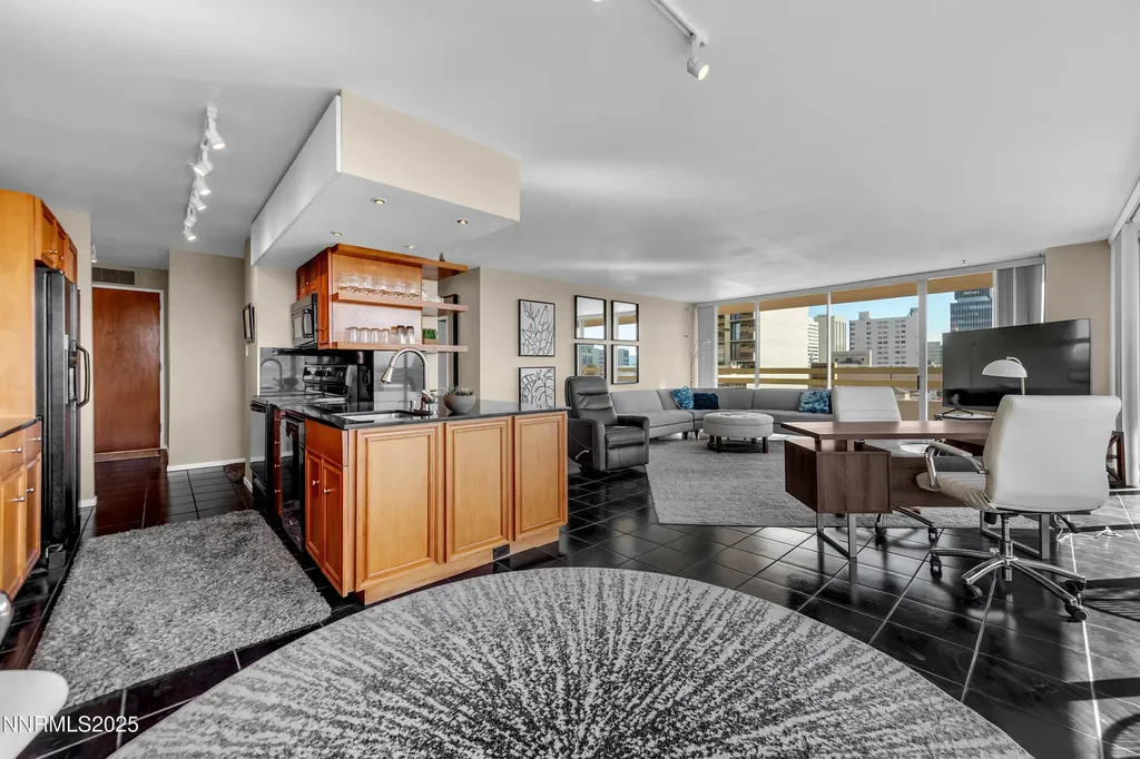 100 Arlington Reno NV 89501