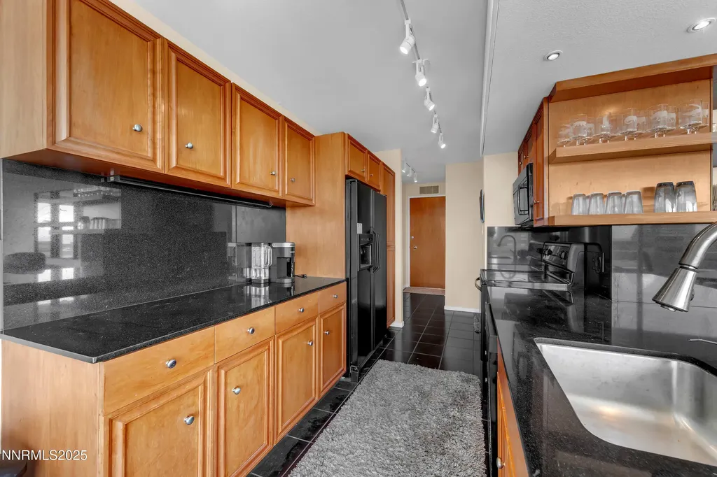 100 Arlington Reno NV 89501