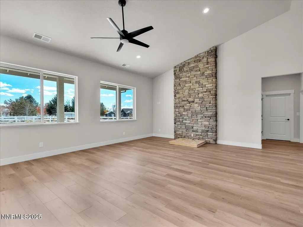 1681 Grandview Minden NV 89423