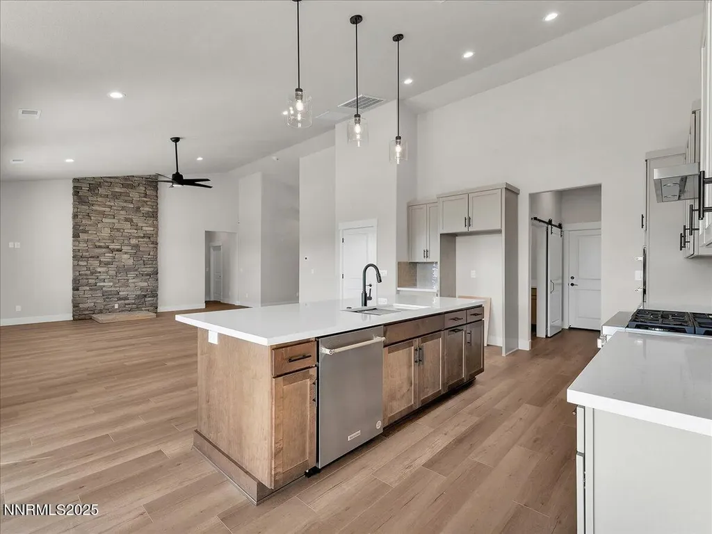 1681 Grandview Minden NV 89423