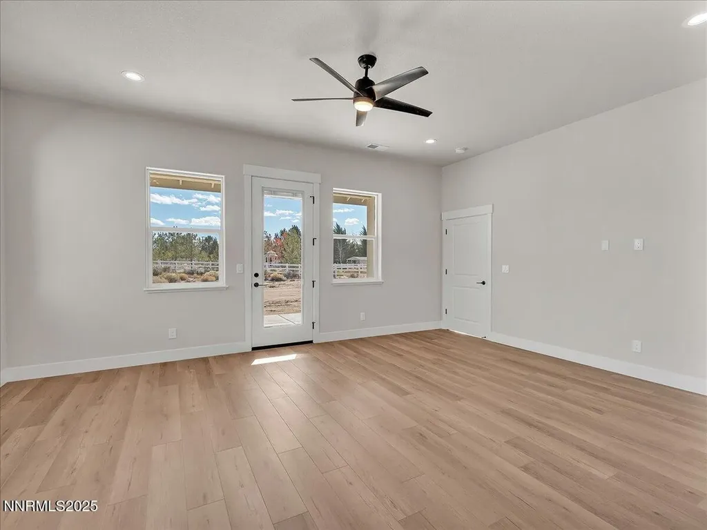 1681 Grandview Minden NV 89423