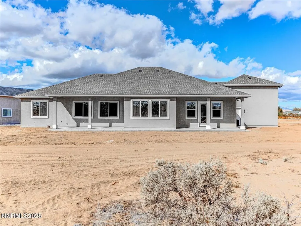 1681 Grandview Minden NV 89423