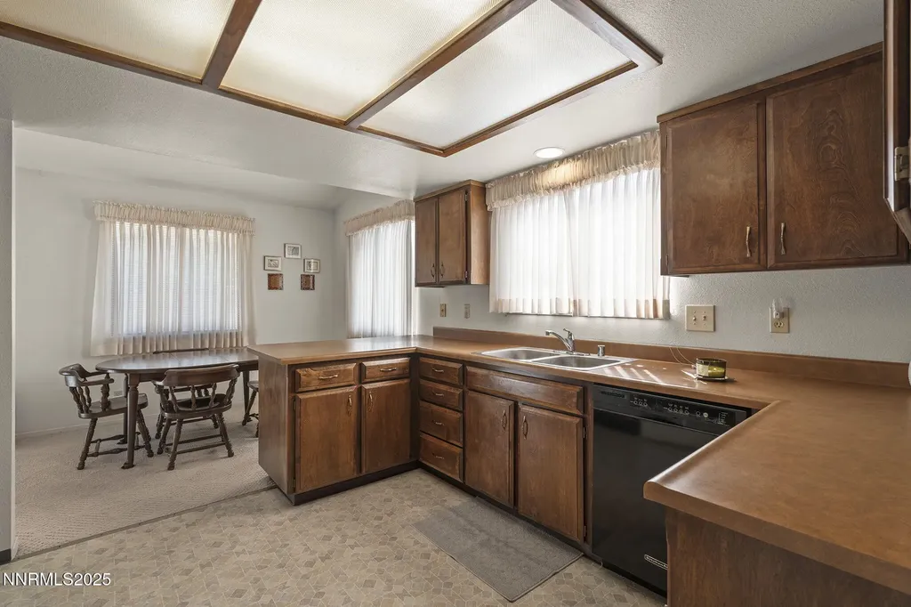270 Mogul Mountain Reno NV 89523
