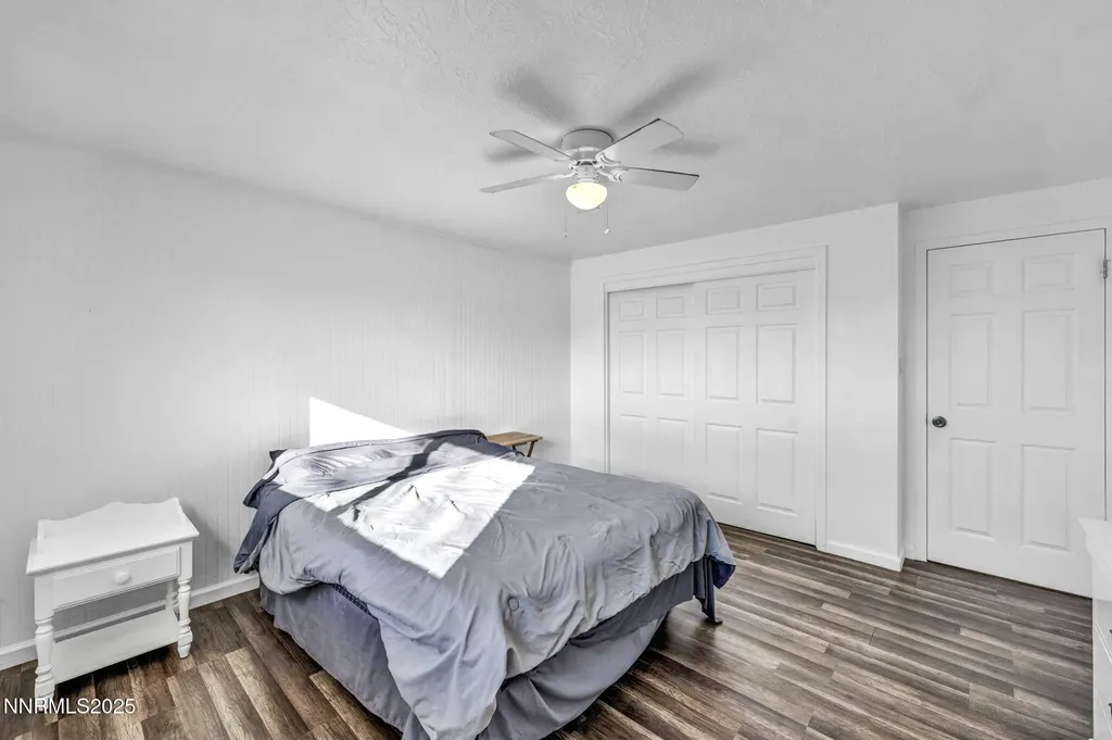 2 Newcombe Yerington NV 89447