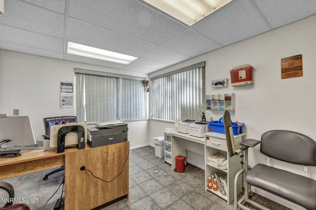 2 Newcombe Yerington NV 89447