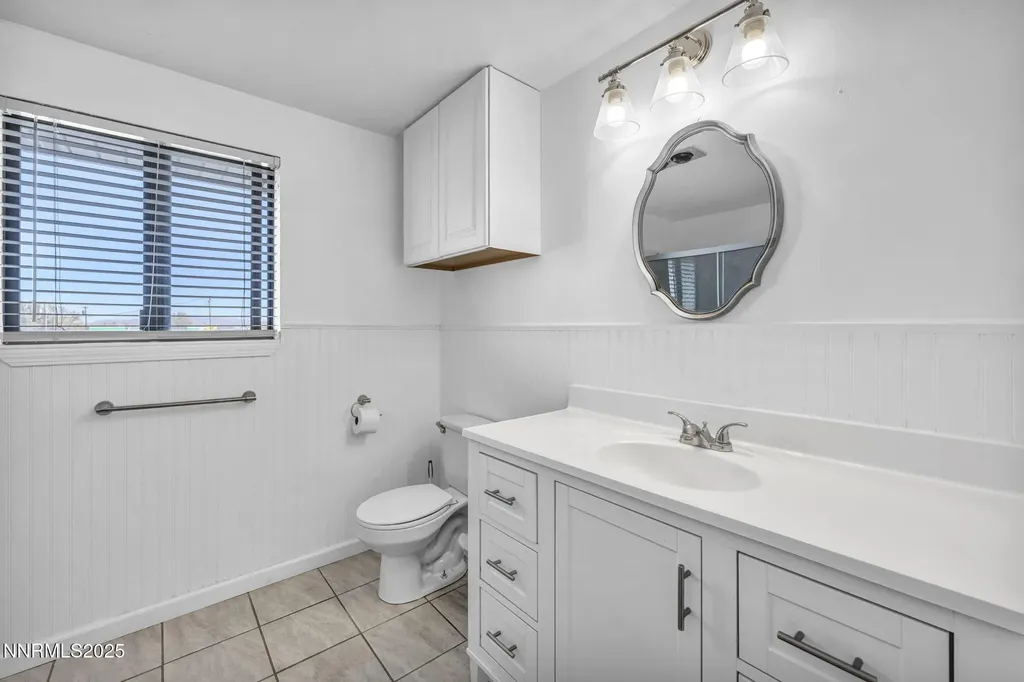 2 Newcombe Yerington NV 89447