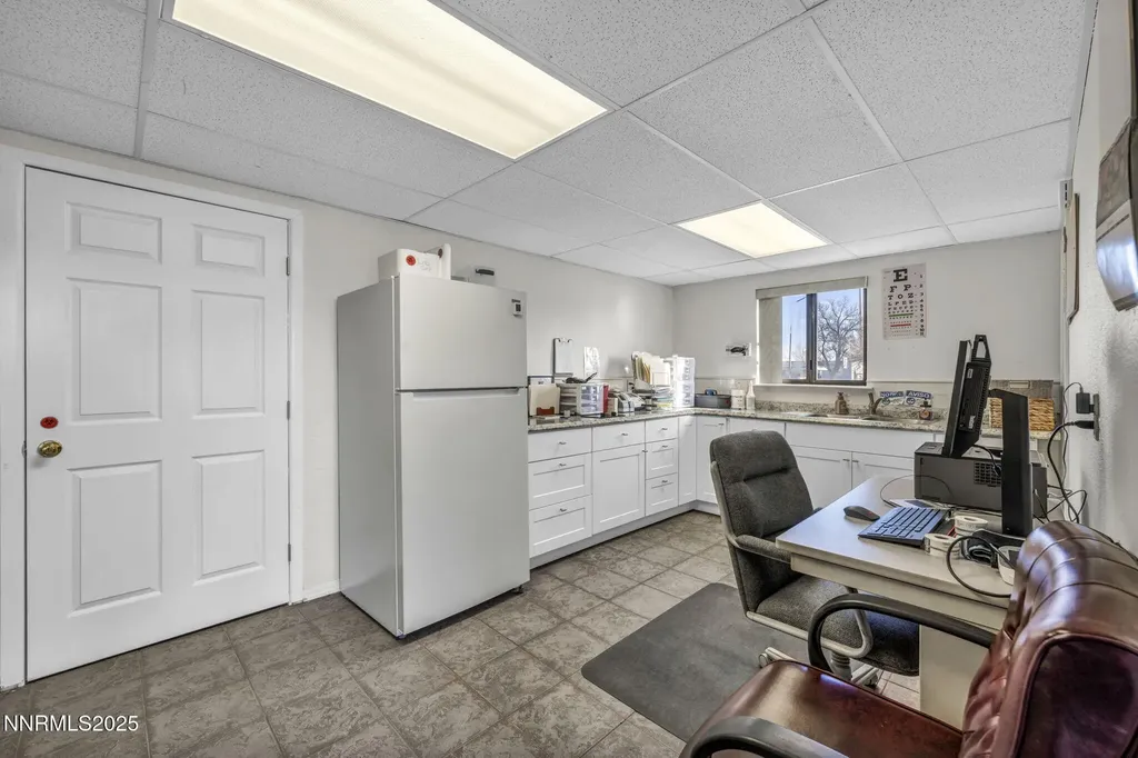 2 Newcombe Yerington NV 89447