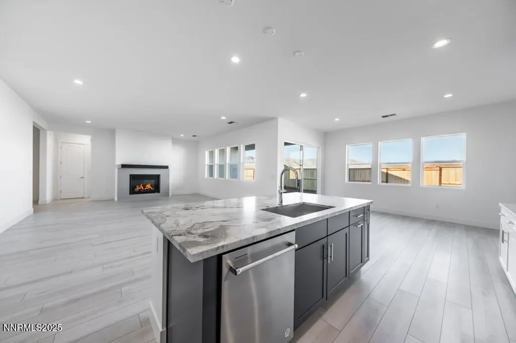 433 Pah Rah Ridge Sparks NV 89441