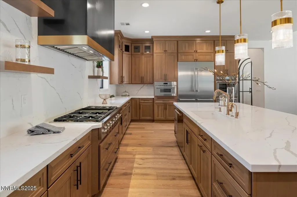 20605 Latour Reno NV 89511