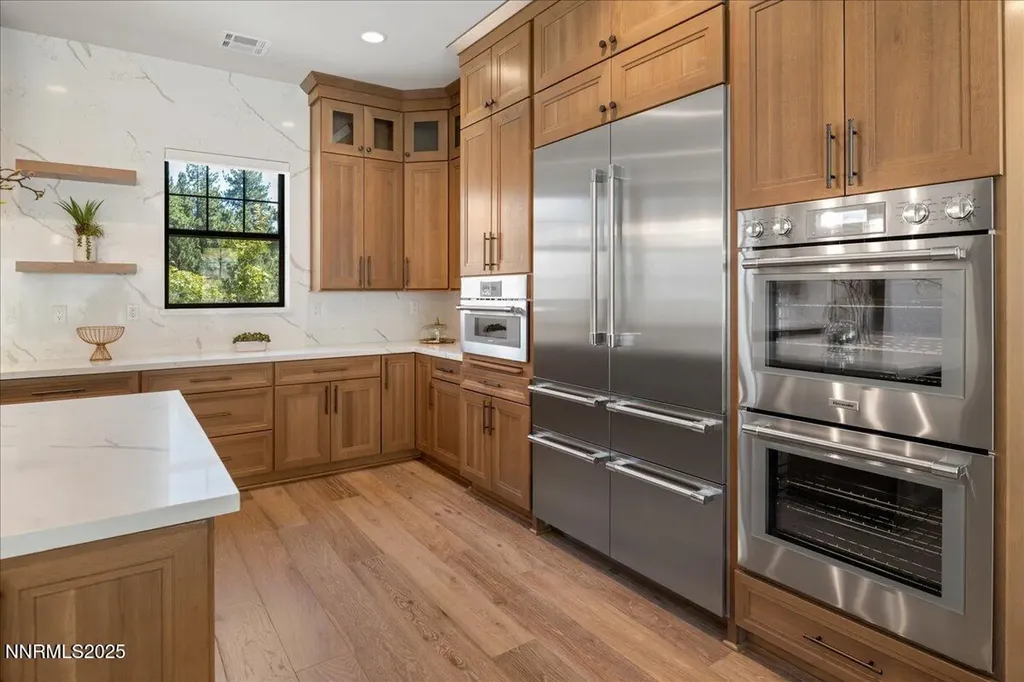 20605 Latour Reno NV 89511