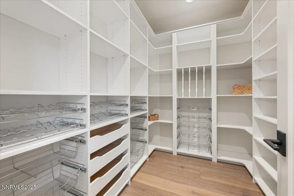 20605 Latour Reno NV 89511