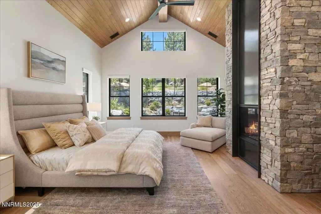 20605 Latour Reno NV 89511