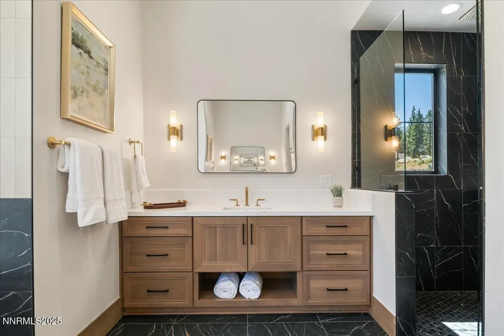 20605 Latour Reno NV 89511