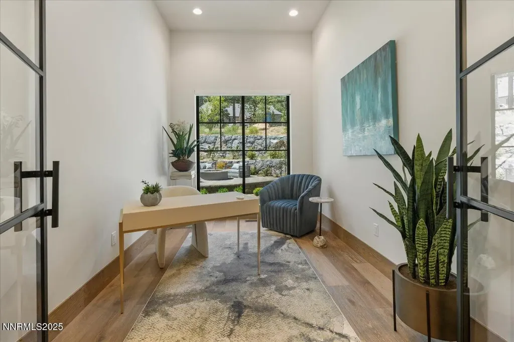 20605 Latour Reno NV 89511