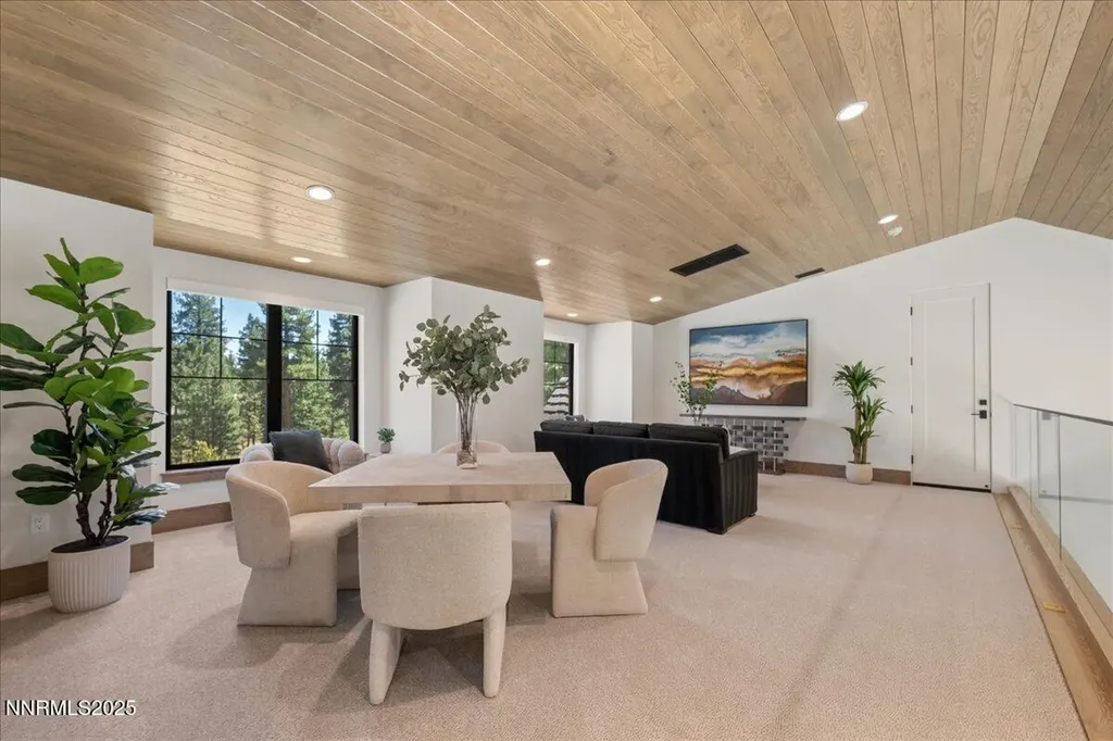 20605 Latour Reno NV 89511