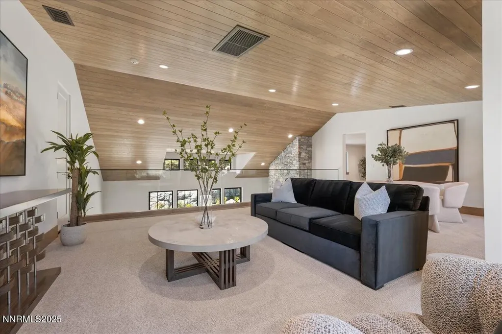 20605 Latour Reno NV 89511