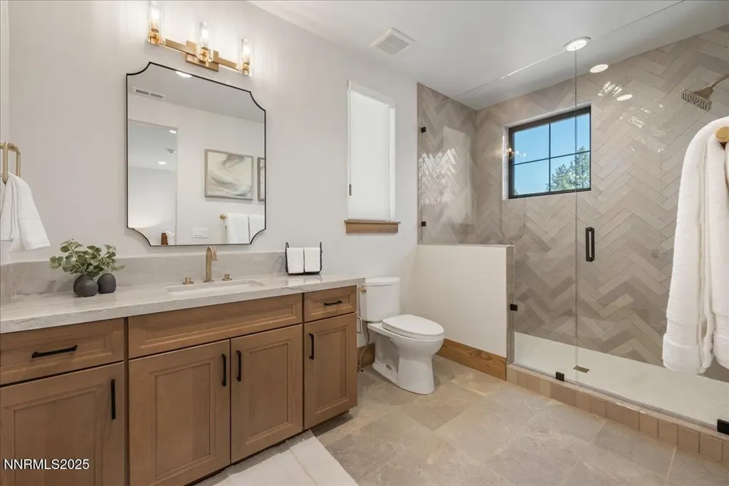 20605 Latour Reno NV 89511