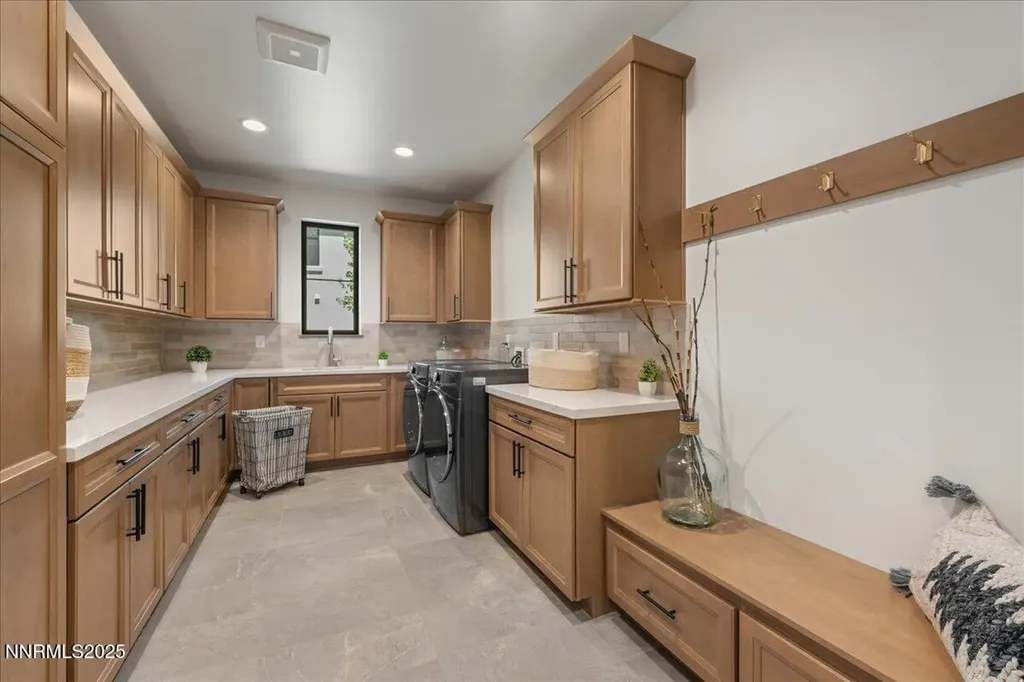 20605 Latour Reno NV 89511