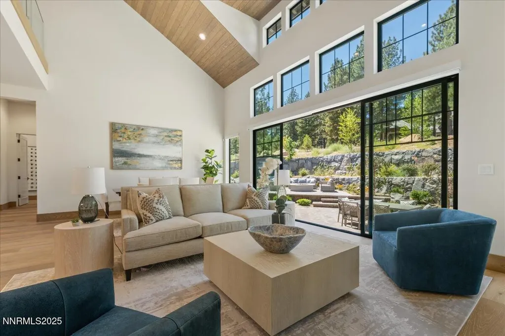 20605 Latour Reno NV 89511