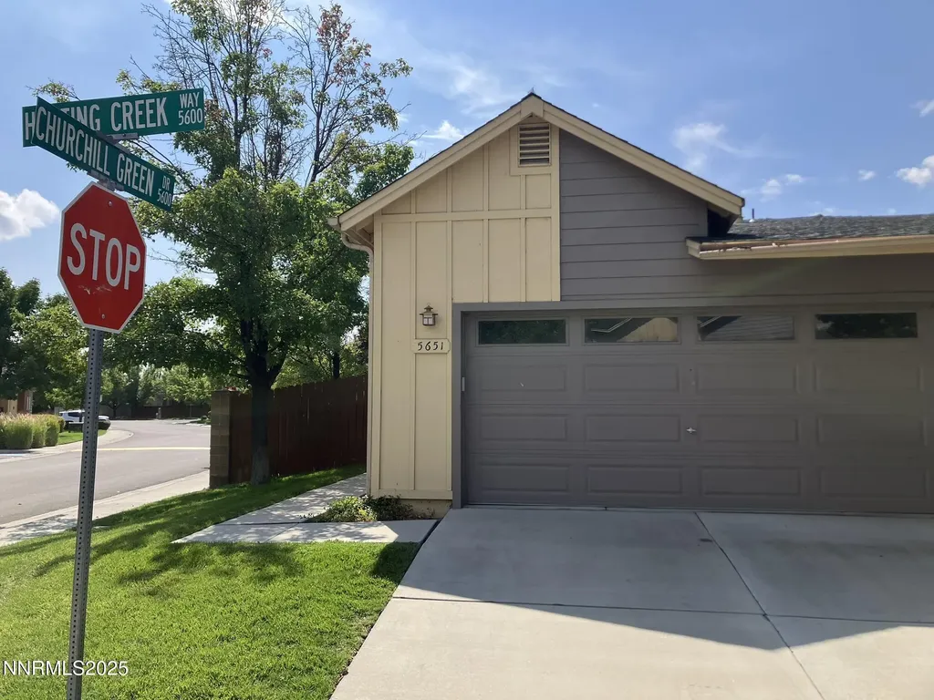 5651 Hunting Creek Sparks NV 89436