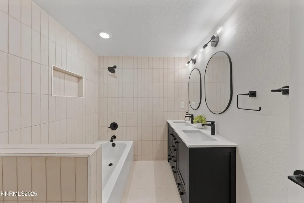 625 Hunter Lake Reno NV 89509